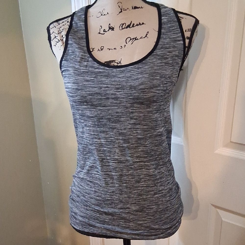 Sofra Women's Gray Racer Back Tank Top Size Large New